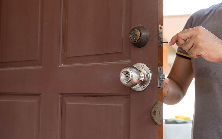 ouvrir une porte avec clé à l intérieur Rueil-Malmaison